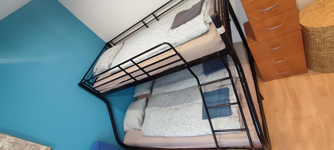 Blue Apartment In City Center, Best Location Bratislava Exterior foto